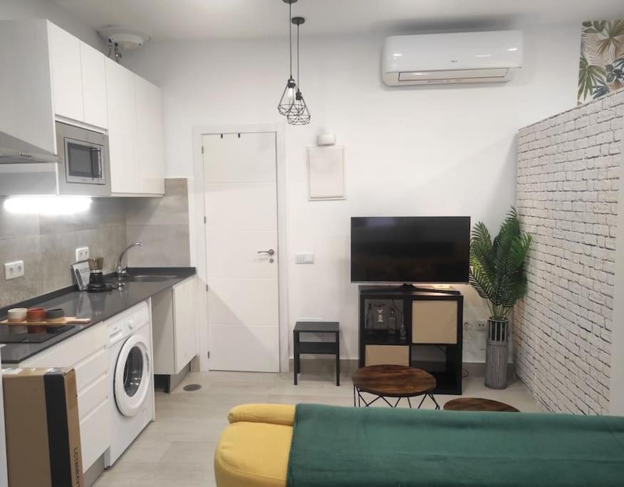 Comfortable Studio In Barrio Salamanca - Bejar Madrid Eksteriør billede
